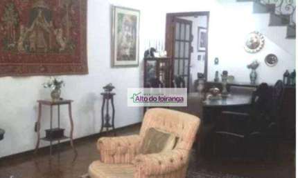 Sobrado com 3 dormitórios à venda, 209 m² por R$ 900.000,00 - Vila Moinho Velho - São Paulo/SP