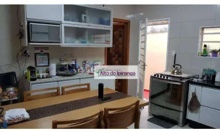 Casa com 4 dormitórios à venda, 200 m² por R$ 1.900.000,00 - Vila Gumercindo - São Paulo/SP