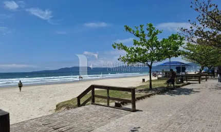 Apartamento com 4 quartos à venda na Rua 248, 71, Meia Praia, Itapema, 208 m2 por R$ 3.950.000