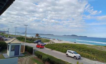 Casa em Condomínio para Venda em Cabo Frio, Foguete, 3 dormitórios, 1 suíte, 3 banheiros, 1 vaga