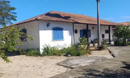 Casa para venda em cabo frio, palmeiras, 3 dormitórios, 1 suíte, 3 banheiros, 8 vagas