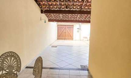 Casa para Venda em Cabo Frio, Parque Burle, 2 dormitórios, 1 suíte, 2 banheiros, 2 vagas
