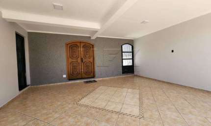 Casa com 3 quartos à venda na Rua Alto Juruá, Vila Camargo, Bauru, 226 m2 por R$ 650.000