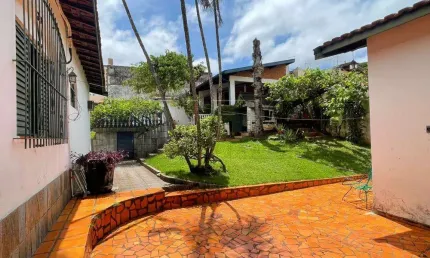 Casa com 3 quartos à venda na rua xingu, vila brunhari, bauru, 380 m2 por r$ 1.400.000