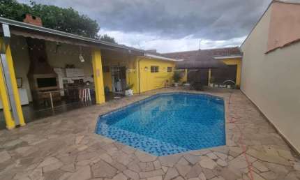 Casa com 1 quarto à venda na Rua Ângelo Colacino, Jardim Petrópolis, Bauru, 150 m2 por R$ 470.000
