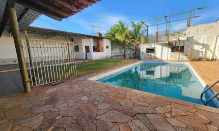 Casa com 3 quartos à venda na Rua Santos Dumont, Jardim São Jorge, Bauru, 537 m2 por R$ 850.000