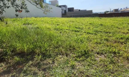 Terreno à venda na Avenida José Vicente Aiello, Residencial Villa Lobos, Bauru, 525 m2 por R$ 400.000