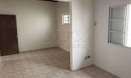 Casa com 3 quartos à venda na Rua Padre João, Vila Santa Tereza, Bauru, 173 m2 por R$ 599.000