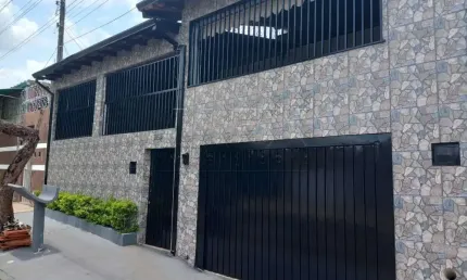 Casa com 5 quartos à venda na Rua Américo Bertoni, Jardim Vânia Maria, Bauru, 200 m2 por R$ 450.000