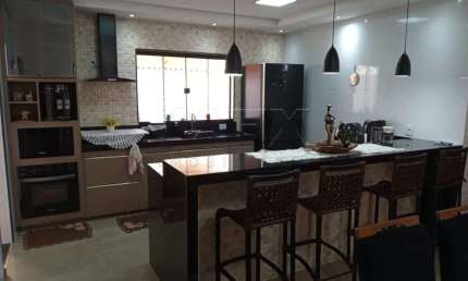 Casa com 3 quartos à venda na Rua Roberto Boletti, Jardim Araruna, Bauru, 132 m2 por R$ 750.000