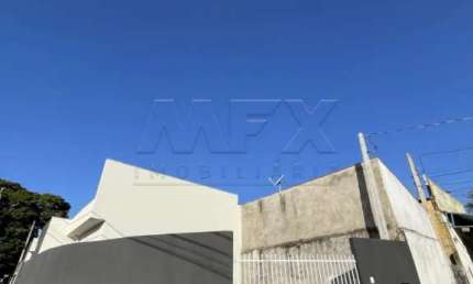 Casa com 2 quartos à venda na Rua dos Comerciários, Núcleo Residencial Edison Bastos Gasparini, Bauru, 75 m2 por R$ 270.000