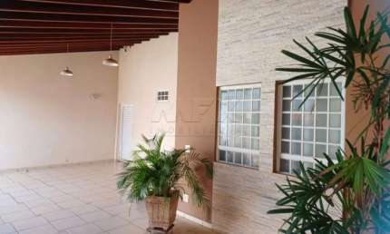 Casa com 3 quartos à venda na Rua Brasil, Jardim Terra Branca, Bauru, 152 m2 por R$ 570.000