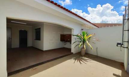Casa com 3 quartos à venda na Alameda das Tulipas, Parque Vista Alegre, Bauru, 141 m2 por R$ 480.000