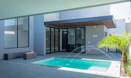 Casa em condomínio fechado com 3 quartos à venda na Avenida Mário Ranieri, Residencial Villa Dumont, Bauru, 323 m2 por R$ 2.400.000