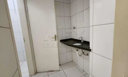 Sala comercial para alugar na Rua Monsenhor Claro, Centro, Bauru, 79 m2 por R$ 1.500