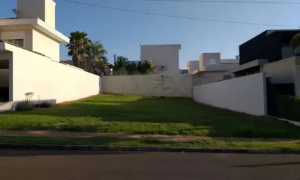 Terreno à venda na Avenida Irineu Bastos, Residencial Lago Sul, Bauru, 450 m2 por R$ 895.000