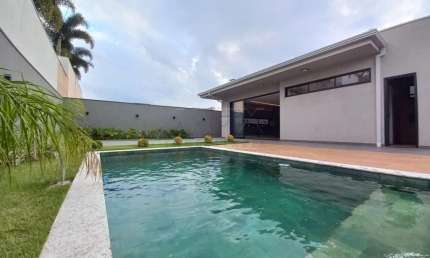 Casa em condomínio fechado com 3 quartos à venda na Avenida José Vicente Aiello, Residencial Villa Lobos, Bauru, 250 m2 por R$ 2.100.000