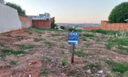 Terreno à venda na Rua Antônio Pereira, Vila Industrial, Bauru, 360 m2 por R$ 180.000