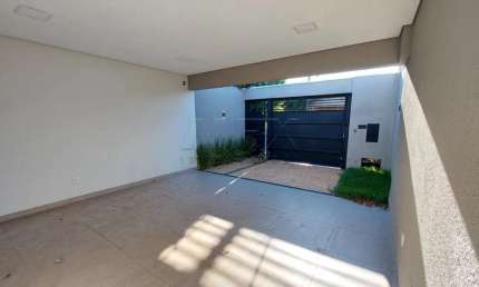 Casa com 3 quartos à venda na Rua Chiyo Otake, Vila Santista, Bauru, 150 m2 por R$ 500.000