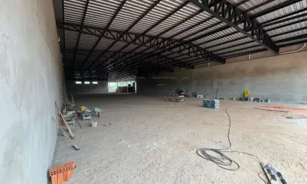 Sala comercial para alugar na Avenida Comendador José da Silva Martha, Jardim Shangri-Lá, Bauru, 2800 m2 por R$ 48.000