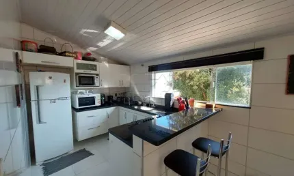 Casa com 2 quartos para alugar na Rua Floriano Peixoto, Jardim Estoril, Bauru, 174 m2 por R$ 2.900