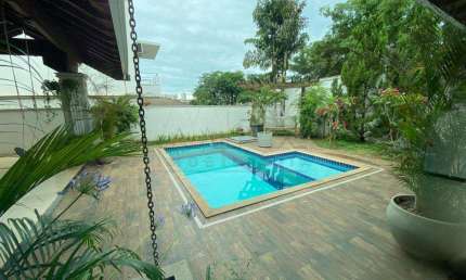Casa em condomínio fechado com 4 quartos à venda na Avenida José Vicente Aiello, Residencial Tivoli II, Bauru, 520 m2 por R$ 1.800.000