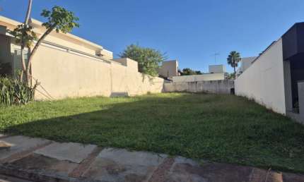 Terreno à venda na Avenida Affonso José Aiello, Vila Aviação, Bauru, 360 m2 por R$ 650.000