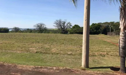 Terreno à venda no Condomínio Varandas do Tietê, Iacanga , 981 m2 por R$ 120.000