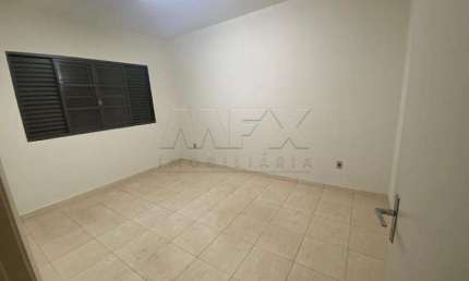 Casa com 3 quartos à venda na Rua Júlio de Mesquita Filho, Vila Aeroporto Bauru, Bauru, 227 m2 por R$ 1.200.000