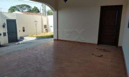 Casa com 5 quartos à venda na Rua Antônio da Silva Souto, Vila Pacífico, Bauru, 330 m2 por R$ 580.000