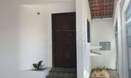 Casa com 2 quartos para alugar na Rua Doutor Paulo Valle, Jardim América, Bauru, 172 m2 por R$ 3.300