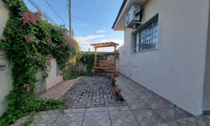 Casa com 3 quartos à venda na Rua Luiz Bleriot, Parque Jardim Europa, Bauru, 150 m2 por R$ 550.000