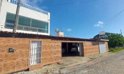 Casa com 4 dormitórios à venda, 200 m² por R$ 1.200.000 - Monte Castelo - Cabedelo/PB