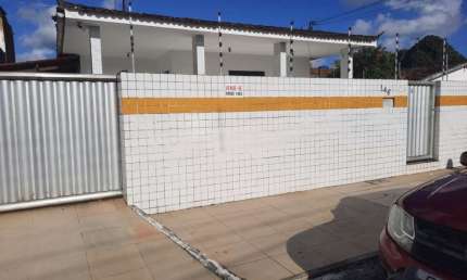 Casa com 3 dormitórios à venda, 143 m² por R$ 450.000,00 - Centro - Santa Rita/PB