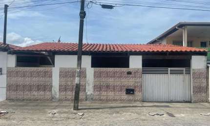 Casa com 4 dormitórios à venda por R$ 195.000,00 - Tambay - Bayeux/PB