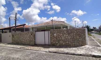Casa com 3 dormitórios à venda, 109 m² por R$ 900.000,00 - Água Fria - João Pessoa/PB