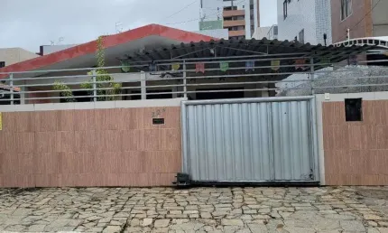 Casa com 4 dormitórios à venda por R$ 650.000 - Bancários - João Pessoa/PB