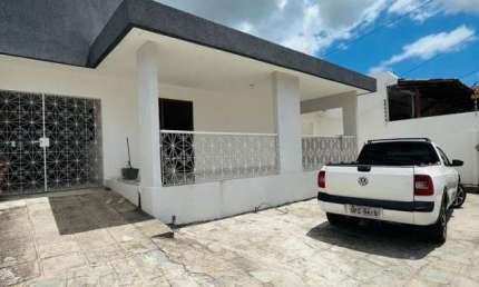 Casa com 4 dormitórios à venda, 250 m² por R$ 950.000,00 - Altiplano Cabo Branco - João Pessoa/PB