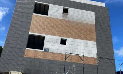 Apartamento com 2 dormitórios à venda por R$ 189.000,00 - Ernesto Geisel - João Pessoa/PB