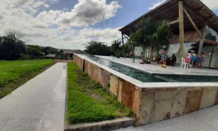 Bangalô com 2 dormitórios à venda por R$ 750.000 - Centro - Alhandra/PB