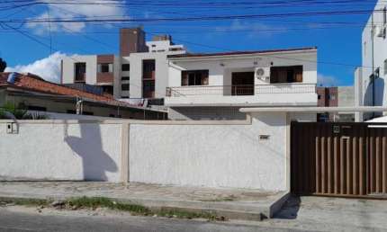 Casa com 4 dormitórios à venda, 120 m² por R$ 900.000 - Jardim Cidade Universitária - João Pessoa/PB