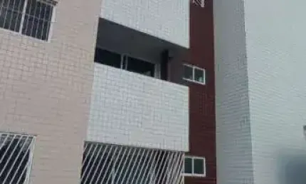 OTIMO APARTAAMENTO 2 QUAROS , SENDO 1 SUÍTE COM 2 VARANDAS