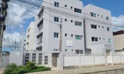 Apartamento com 2 dormitórios à venda por R$ 170.000 - Planalto Boa Esperança - João Pessoa/PB