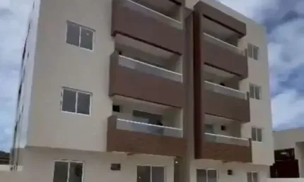 Apartamento com 2 dormitórios à venda, 47 m² por R$ 185.000 - Planalto Boa Esperança - João Pessoa/PB