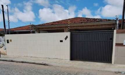 Casa com 4 dormitórios à venda por R$ 599.950,00 - José Américo de Almeida - João Pessoa/PB