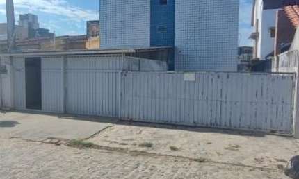 Apartamento com 2 dormitórios à venda por R$ 165.000 - João Paulo II - João Pessoa/PB