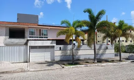 Casa com 4 dormitórios à venda, 400 m² por R$ 1.100.000 - Bessa - João Pessoa/PB