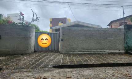 Casa à venda por R$ 700.000,00 - Bancários - João Pessoa/PB