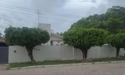 Casa com 3 dormitórios à venda, 163 m² por R$ 1.200.000 - Bessa - João Pessoa/PB
