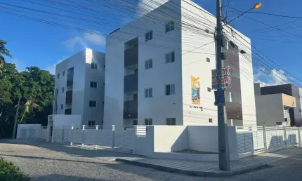Apartamento com 2 dormitórios à venda por R$ 155.000 - Muçumagro - João Pessoa/Paraíba